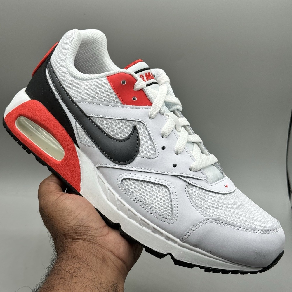Nike Men Size 10 Air Max IVO CD1540-100 Habanero Red White Black Shoes Sneakers